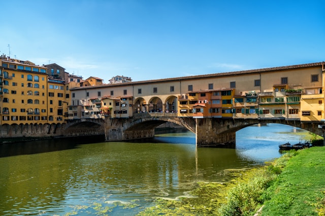 Ponte Vecchio, Florence Italy
