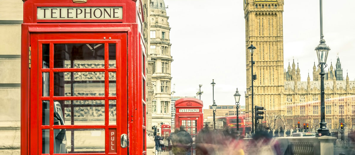 Senior Solo Travel in London: Explore the City with Confidence